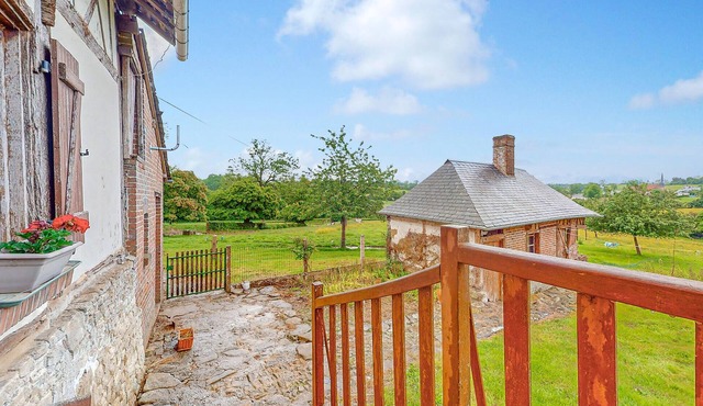 2 bedroom nice home in Le Thil-Riberpré