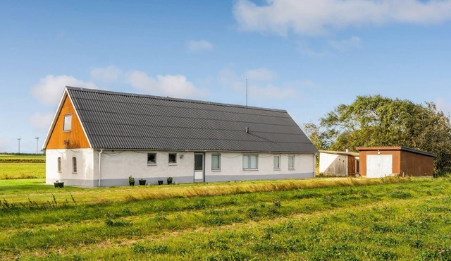 2 bedroom nice home in Bedsted Thy