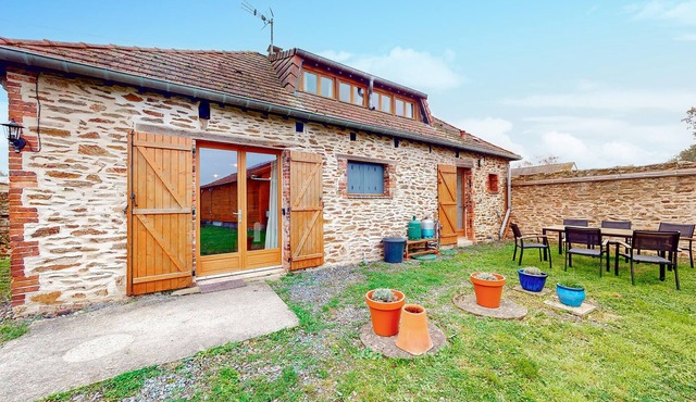 2 bedroom nice home in Tournières