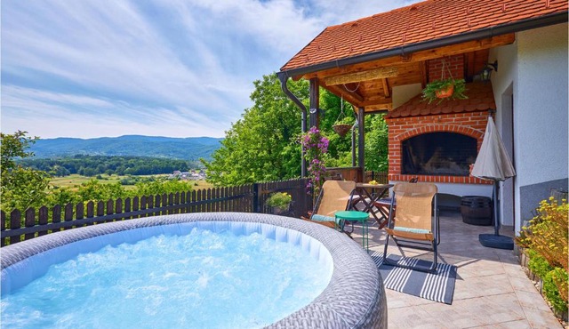 2 Bedroom Nice Home In Donja Stubica