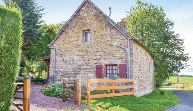 2 bedroom nice home in Montaudin