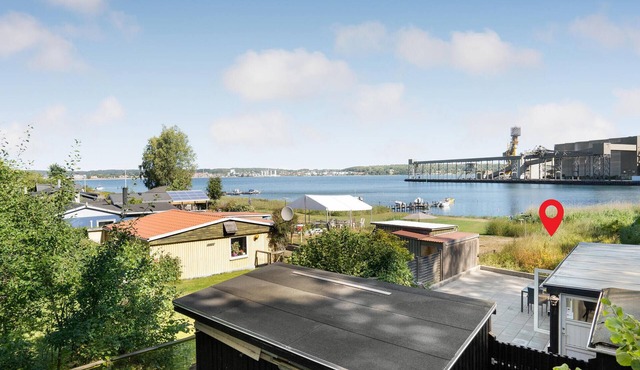 2 bedroom nice home in Aabenraa