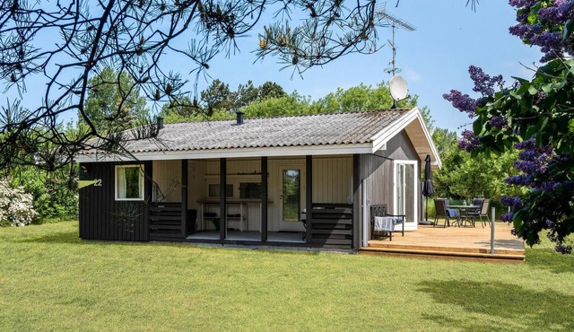 2 bedroom nice home in Nakskov