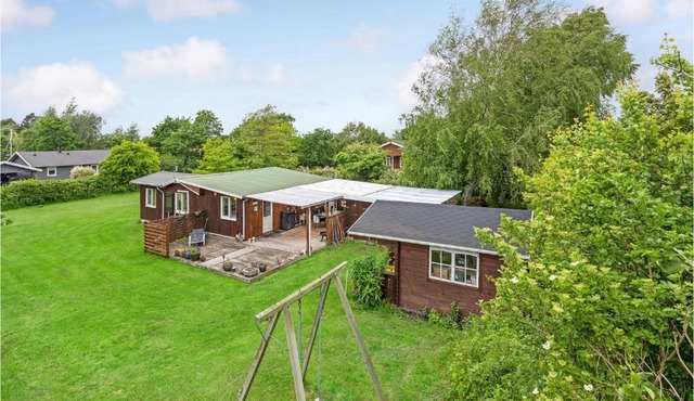 2 Bedroom Nice Home In Vordingborg