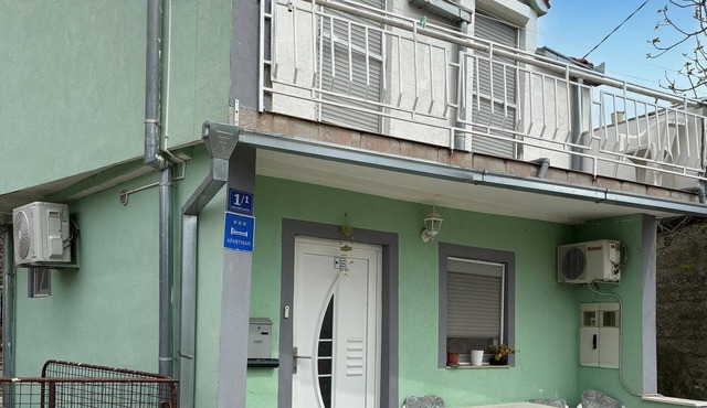 2 bedroom nice home in Krvavac