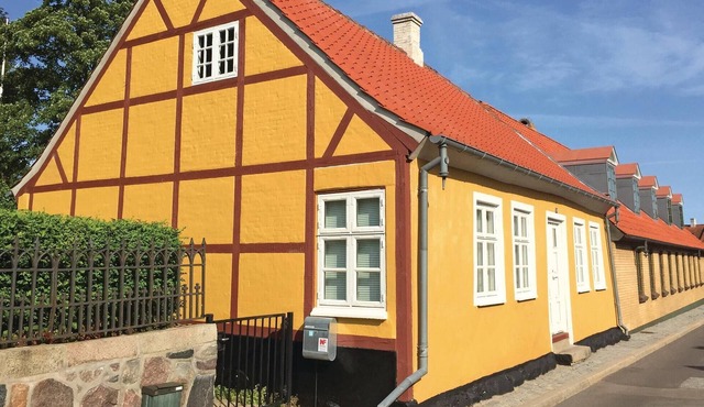 2 bedroom nice home in Nysted