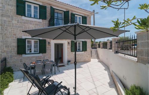 2 Bedroom Nice Home In Primosten