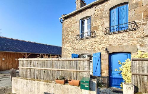 2 Bedroom Nice Home In Taden