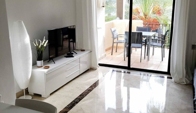 2 Bedroom Penthouse Apartment with communal pool.