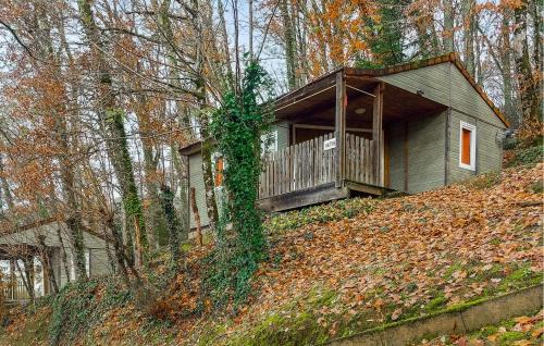 2 Bedroom Pet Friendly Home In Altillac