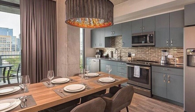 2-bedroom presidential suite Austin, TX