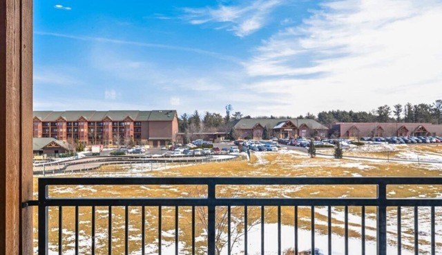 2 Bedroom Presidential Suite in the heart of the Wisconsin Dells!