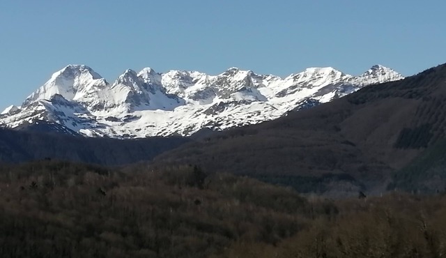 2 Bedroom Private vacation home in Soueix-Rogalle