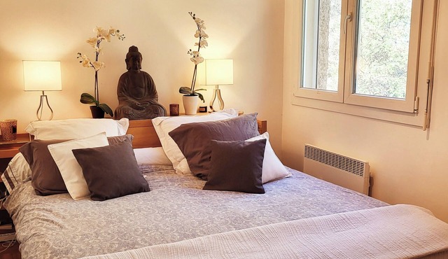 2 Bedroom Private vacation home in Bouc-Bel-Air