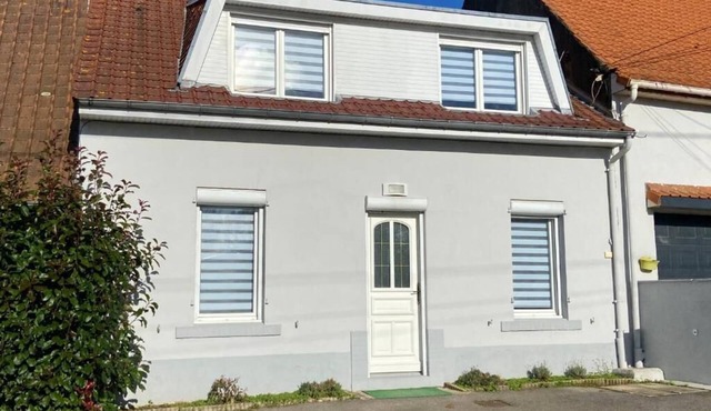 2 Bedroom Private vacation home in Hesdin-l'AbbÃ©