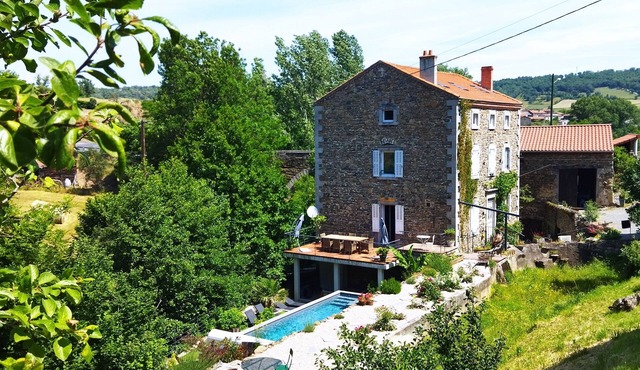 2 Bedroom Private vacation home in Unknown