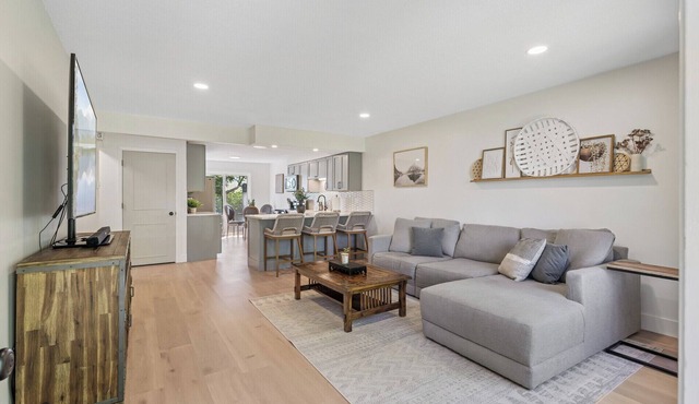 2 Bedroom Saint Paul Home - Long Term Stays!