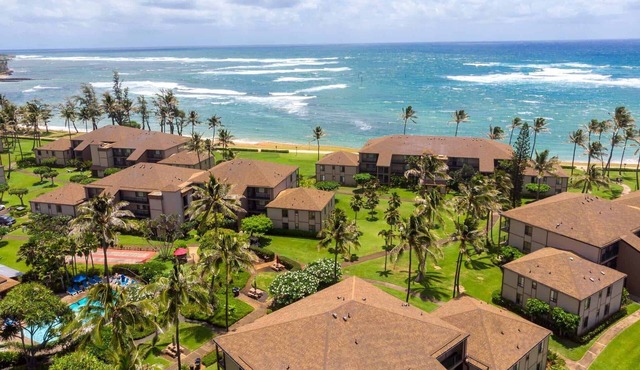 2-bedroom Sleeps 6 Villa in enchanting Kapaʻa, HI at PONO KAI RESORT