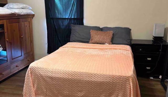 2-bedroom studio in serene Hagerstown with AC comfort