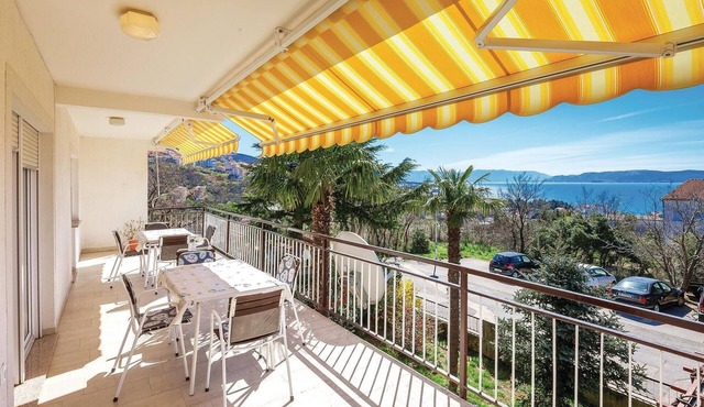 2 bedroom stunning apartment in Crikvenica