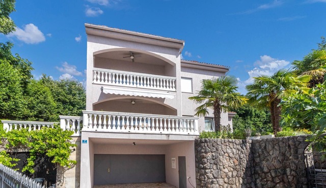2 bedroom stunning apartment in Pobri