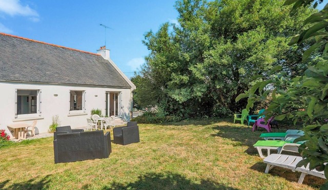 2 bedroom stunning home in Ploumagoar