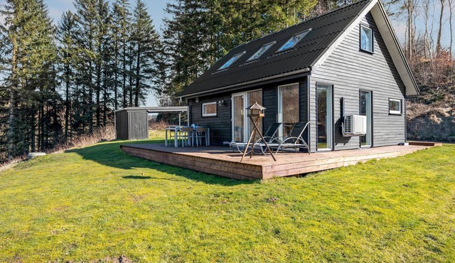 2 bedroom stunning home in Bryrup