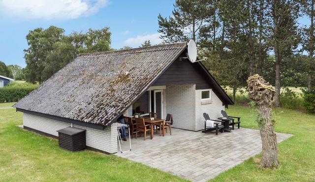 2 bedroom stunning home in Rødby