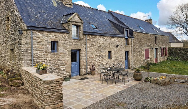 2 bedroom stunning home in Caden