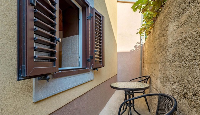 2 bedroom stunning home in Susak