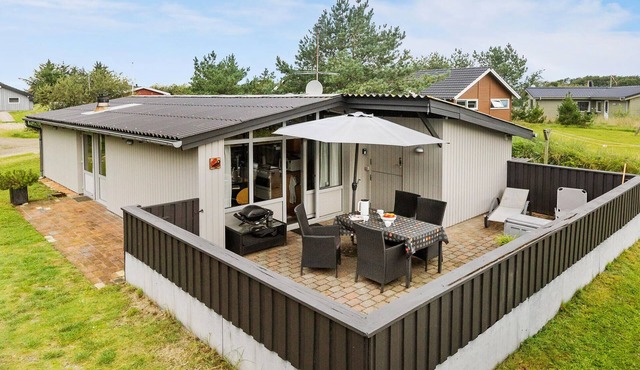 2 bedroom stunning home in Rømø