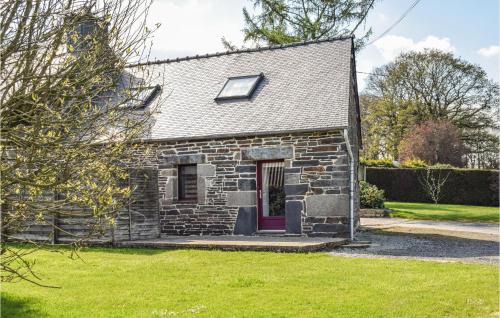 2 Bedroom Stunning Home In Gouarec