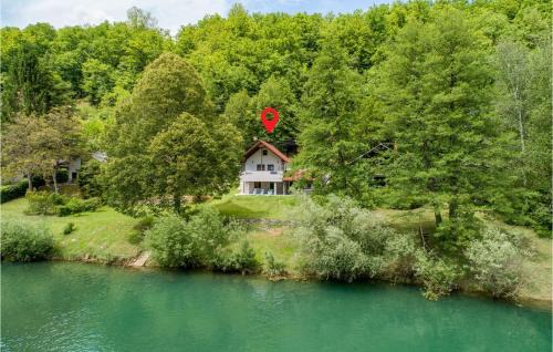 2 Bedroom Stunning Home In Ozalj