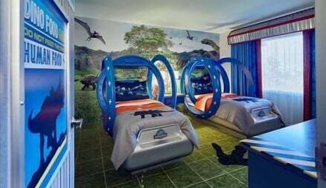 2-Bedroom Suite at a 4⭐️ Hotel