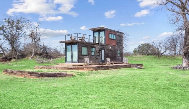 2-bedroom Tiny Home on 42 Acres in Magnolia Ranch Waco has AC, Stock Ponds.