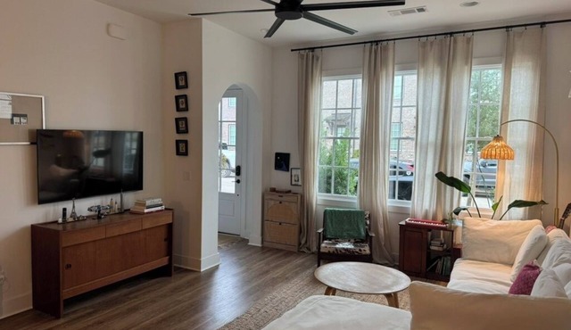 2-bedroom Townhome in Vibrant East Montgomery neighborhood