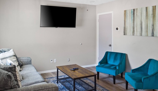 2 Bedroom Townhouse Fire Pit - BBQ - Fun Relax