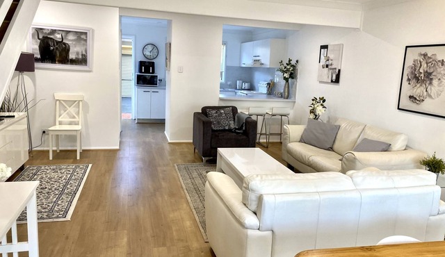 2 Bedroom Townhouse in Heart of Capalaba