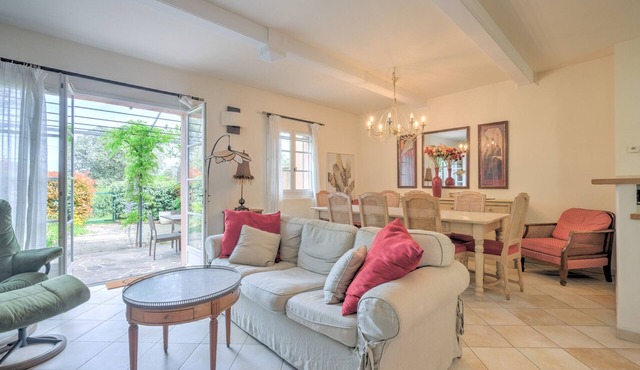 2-BEDROOM TOWNHOUSE WITH GARDEN (N°536)