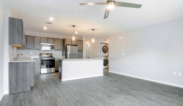 2 Bedroom (Unfurnished) Townhome at Prairie Hill Village!