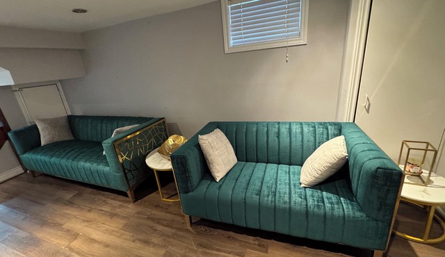 2 Bedroom Unit on a Quiet Street