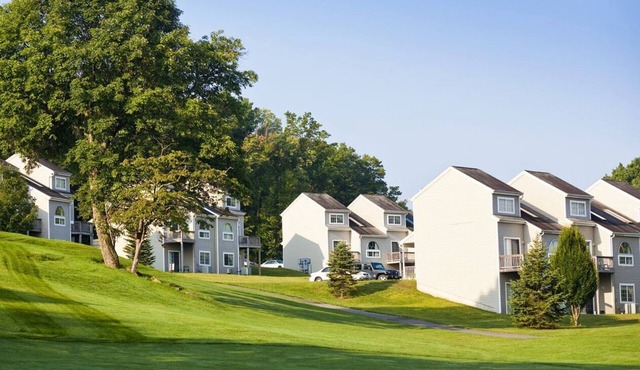 2 bedroom unit in Tree Tops at Pocono Mountain Villas