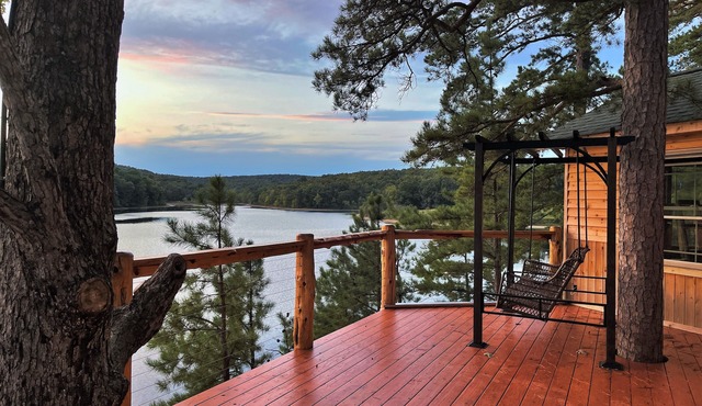 2-bedroom vacation home near Mark Twain National Forest