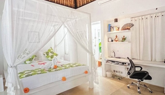 2-bedroom villa in brilliant Ubud with WiFi, AC