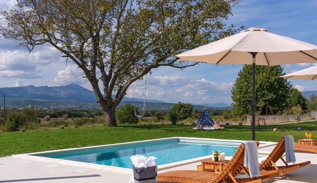 2-bedroom Villa Providenca with private pool