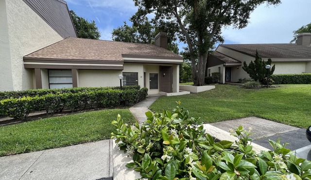 2 Bedroom Villa with Hot Tub and Heated Pool