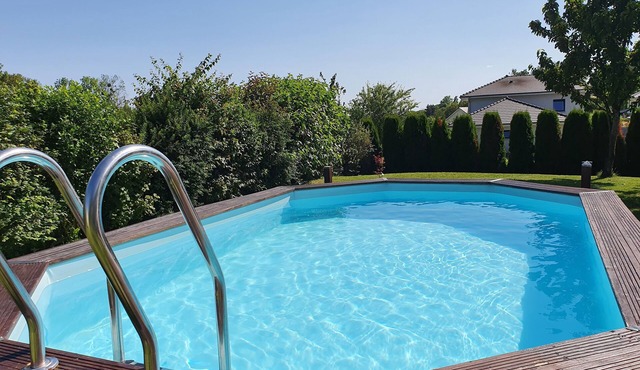 2-bedroom villa with swimming pool in Montfaucon