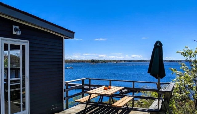 2-bedroom Waterfront Cottage in Georgian Bay - Rockwood #7