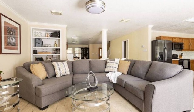 2 Bedroom- Whole House for 2 or more guests min.