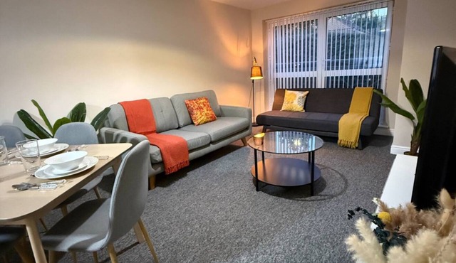 2 bedroom with 2 bathrooms Deluxe Flat